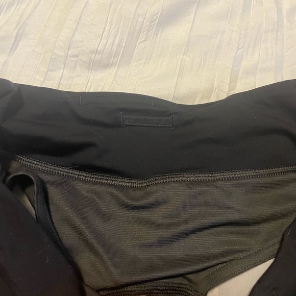 Lululemon Run Speed Short 4-way Stretch curious jungle multi black size 4 - Picture 8 of 9